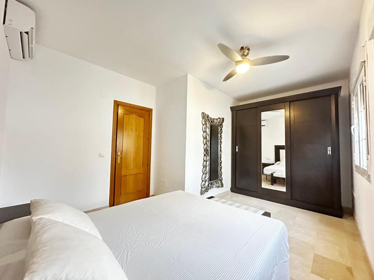 Taro Beach Home Málaga Esterno foto